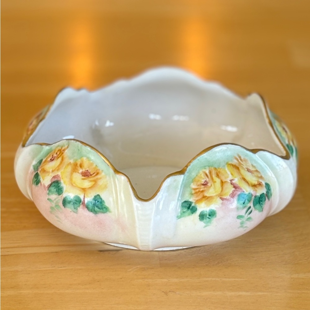 Hand-Painted Vintage Scalloped Rose Bowl